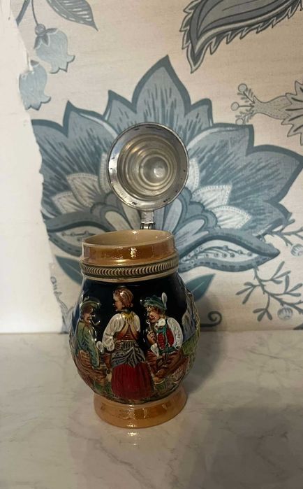 Kolekcjonerski ceramiczny kufel z przykrywką klapką Niemcy Bawaria