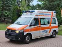 Volkswagen T5 Karetka 4x4 ! Ambulans 4 Motion ! Wyposażona  !