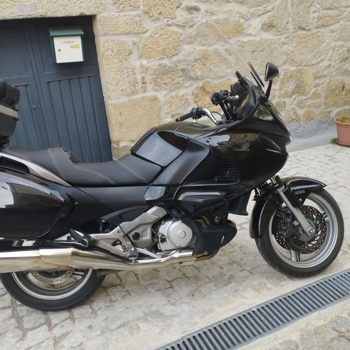 Mota Honda Deauville