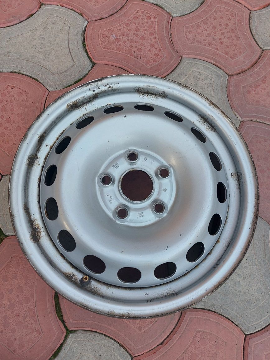 Продам диски Р15  5*112 ет47