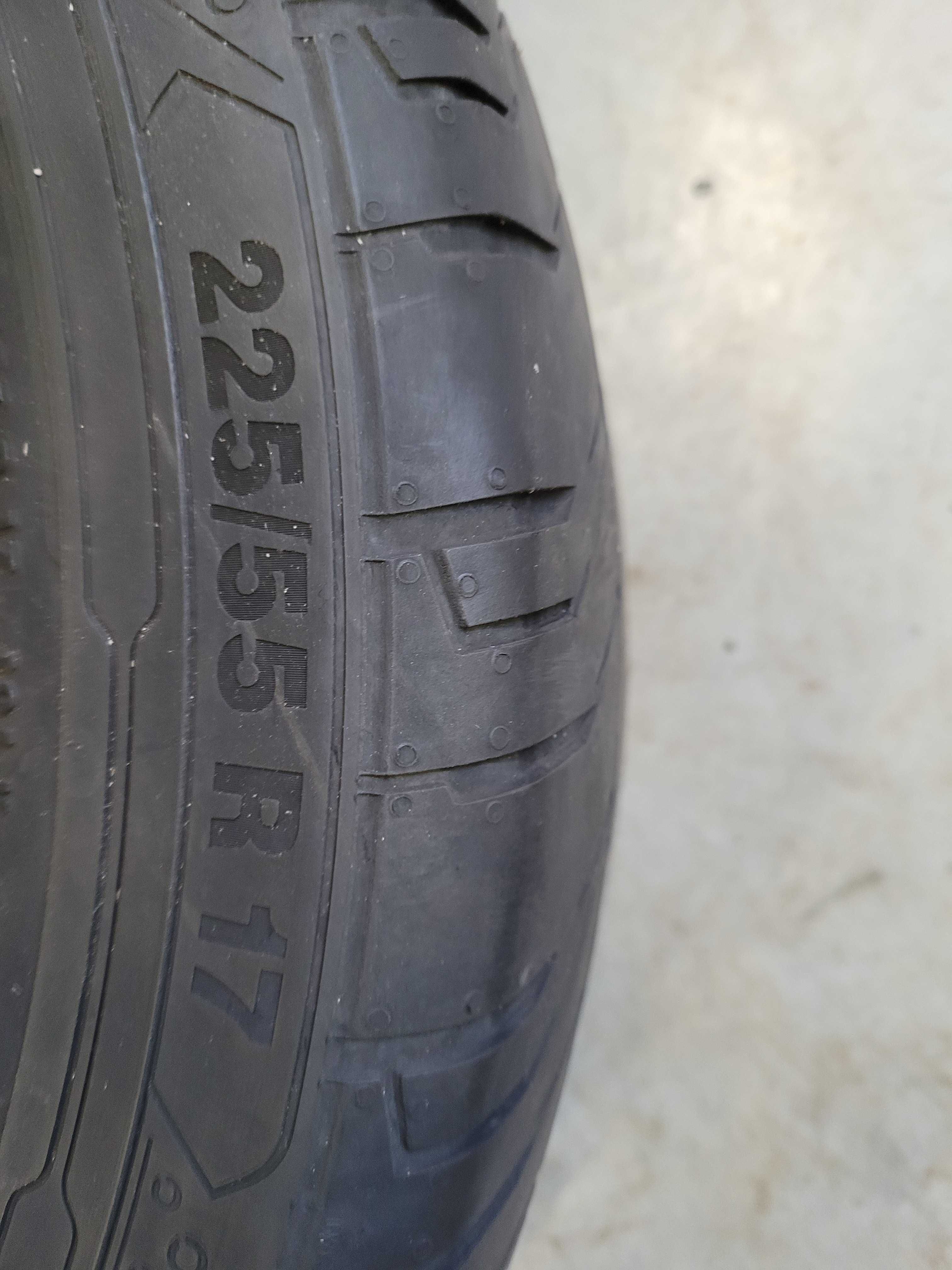 Opona Continental 225/55 R 17
