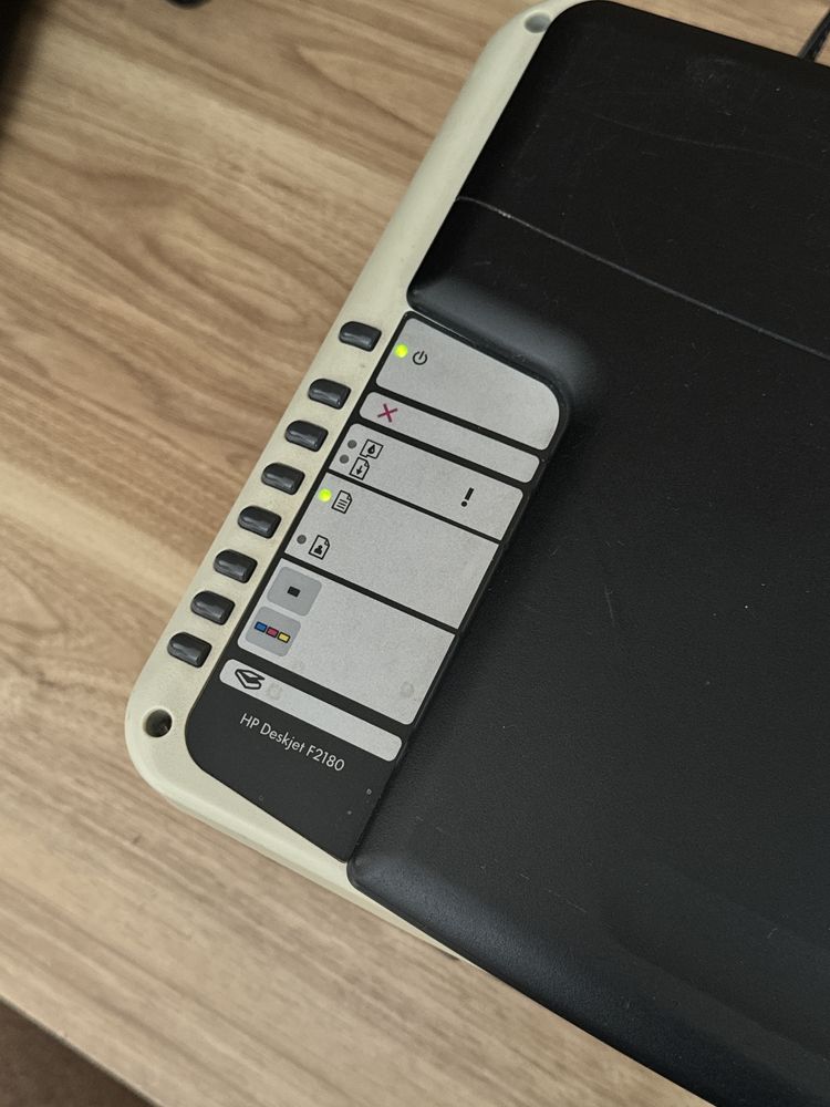 Skaner / Urządzenie wielofunkcyjne HP DeskJet F2180
