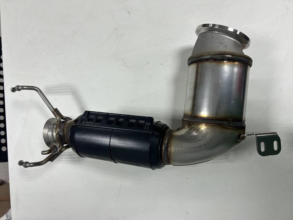 Новий каталізатор BMW 18328642915 (оригінал)