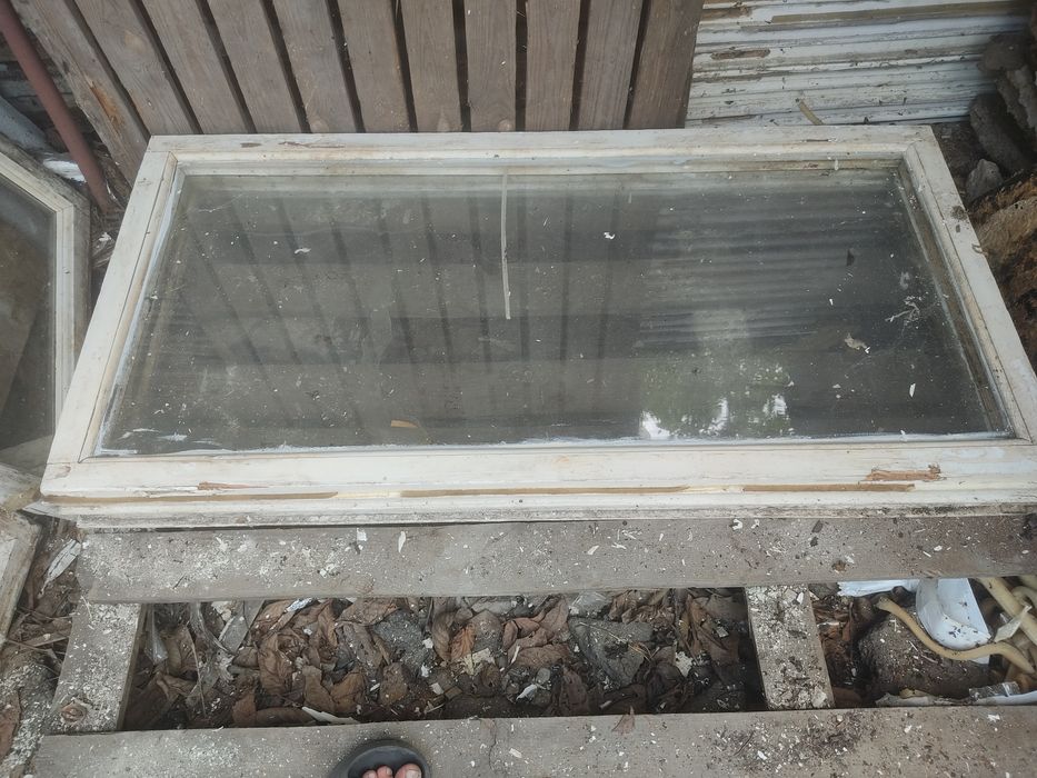 Продам окна для теплицы, сарай, гараж