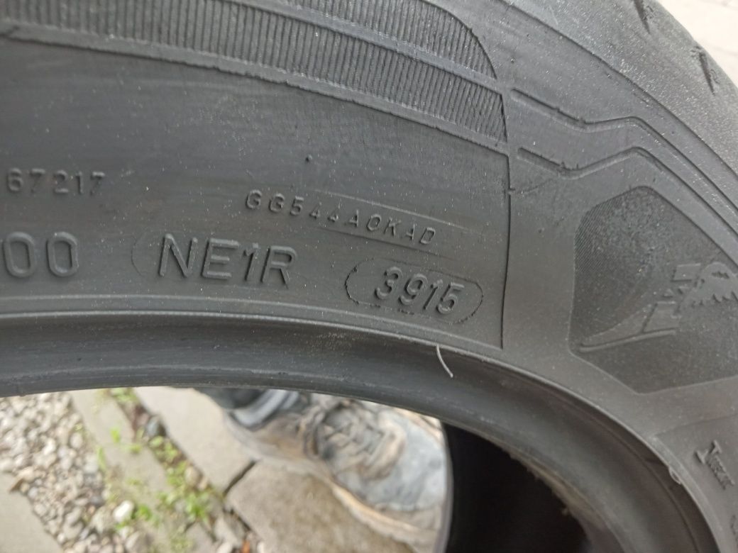 2x Opony Używane Letnie 225/55R17 Goodyear