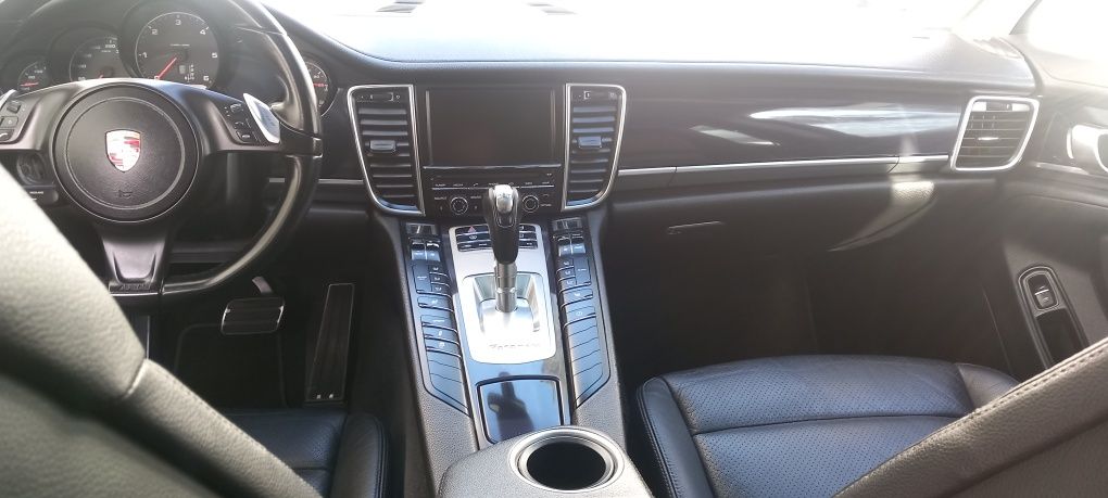 Porsche Panamera 3.0d 2014