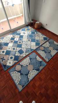 Conjunto de tapetes + carpete