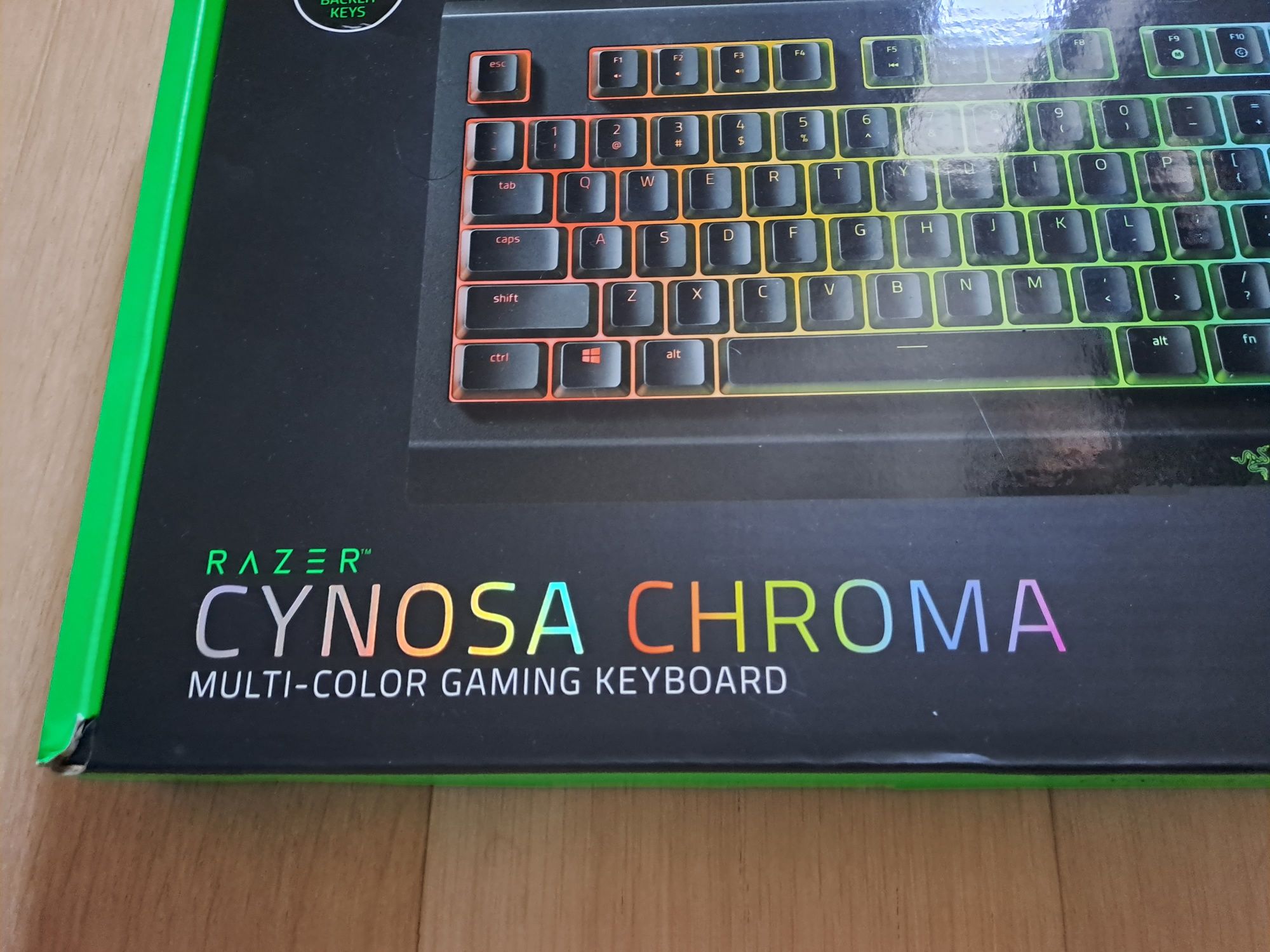 Teclado razer cyanosa chroma