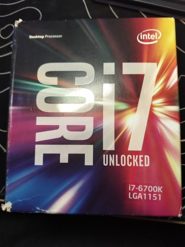 Procesor INTEL CORE I7 6700K + Oryginalne pudełko