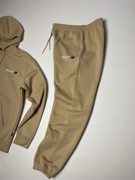 Оригінальний костюм New Balance M L