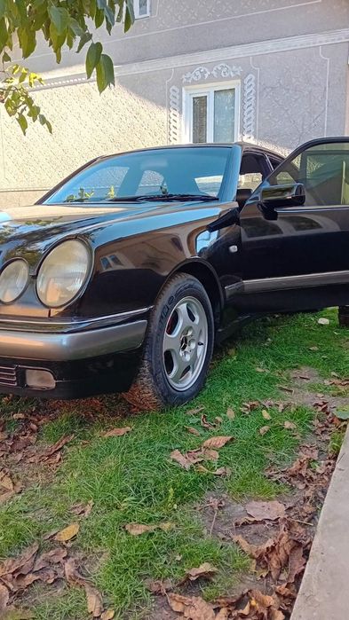 Продам авто Mersedes W 210 ELEGANSE 2.0. газ -бензин