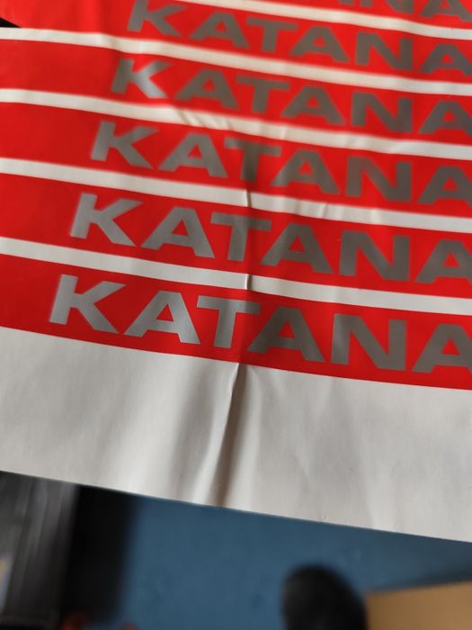 Naklejki paski na felgi koła Suzuki Katana
