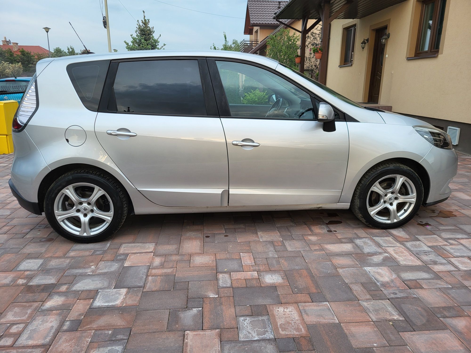 Renault Scenic III 1.5 DCI Automat