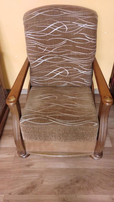 Fotele solidne w stylu retro
