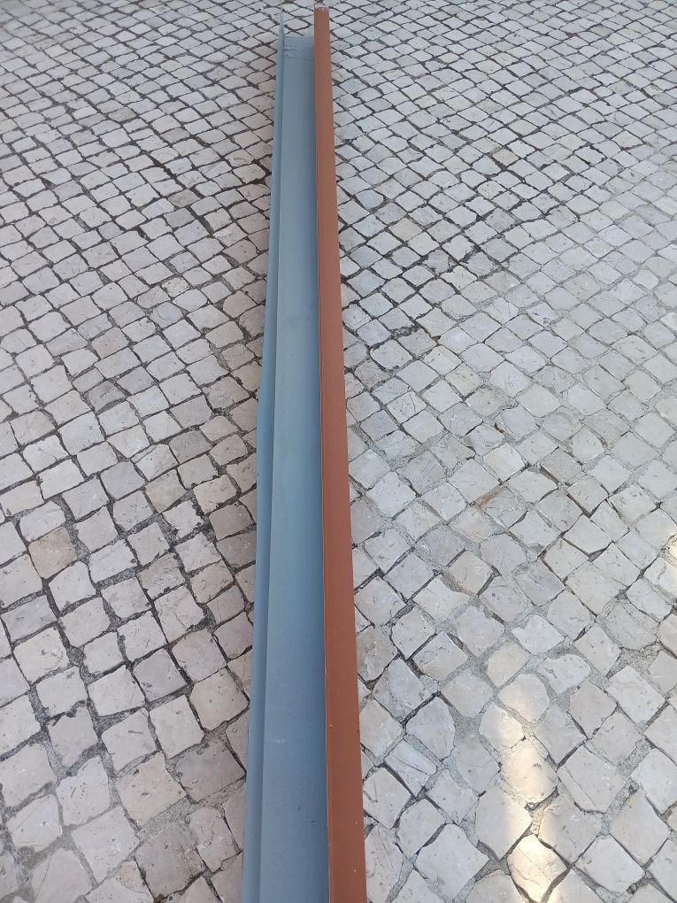 Algeiroz para telha de sanduíche em bom estado