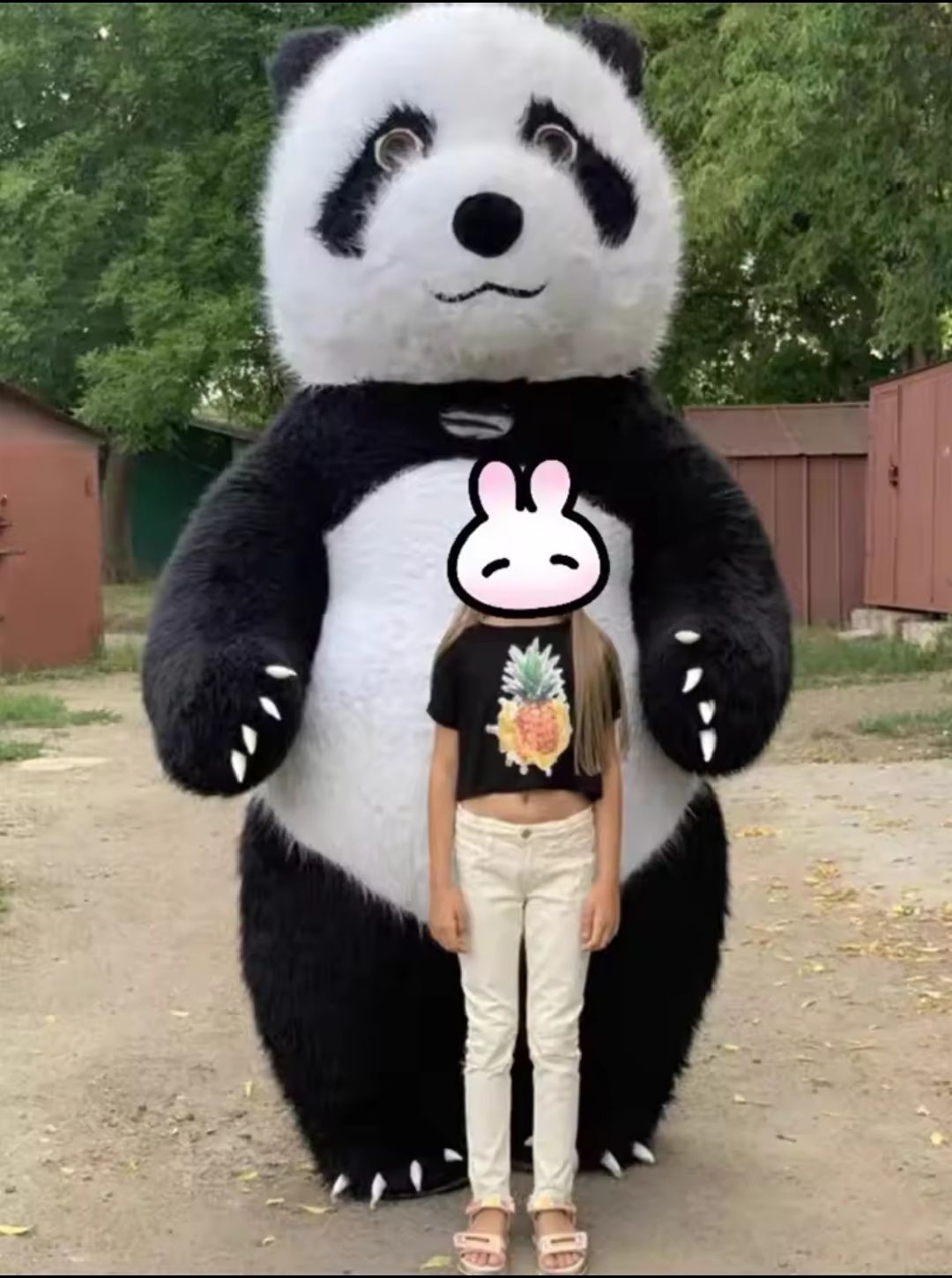Żywe maskotki panda i Stitch