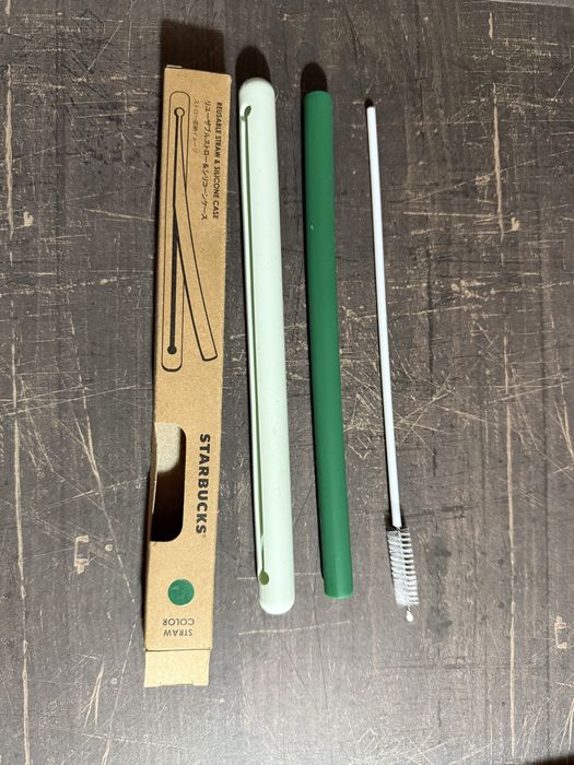 Starbucks slomka ze szczoteczką, nowa przywieziona z Japonii
