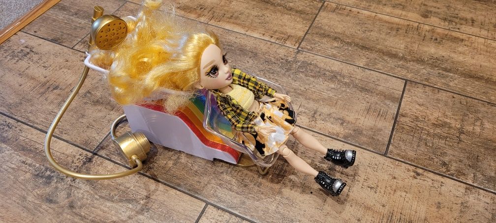 Meble salon fryzjerski rainbow High