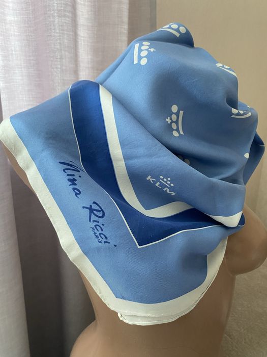 Хустка вінтажна Nina Ricci