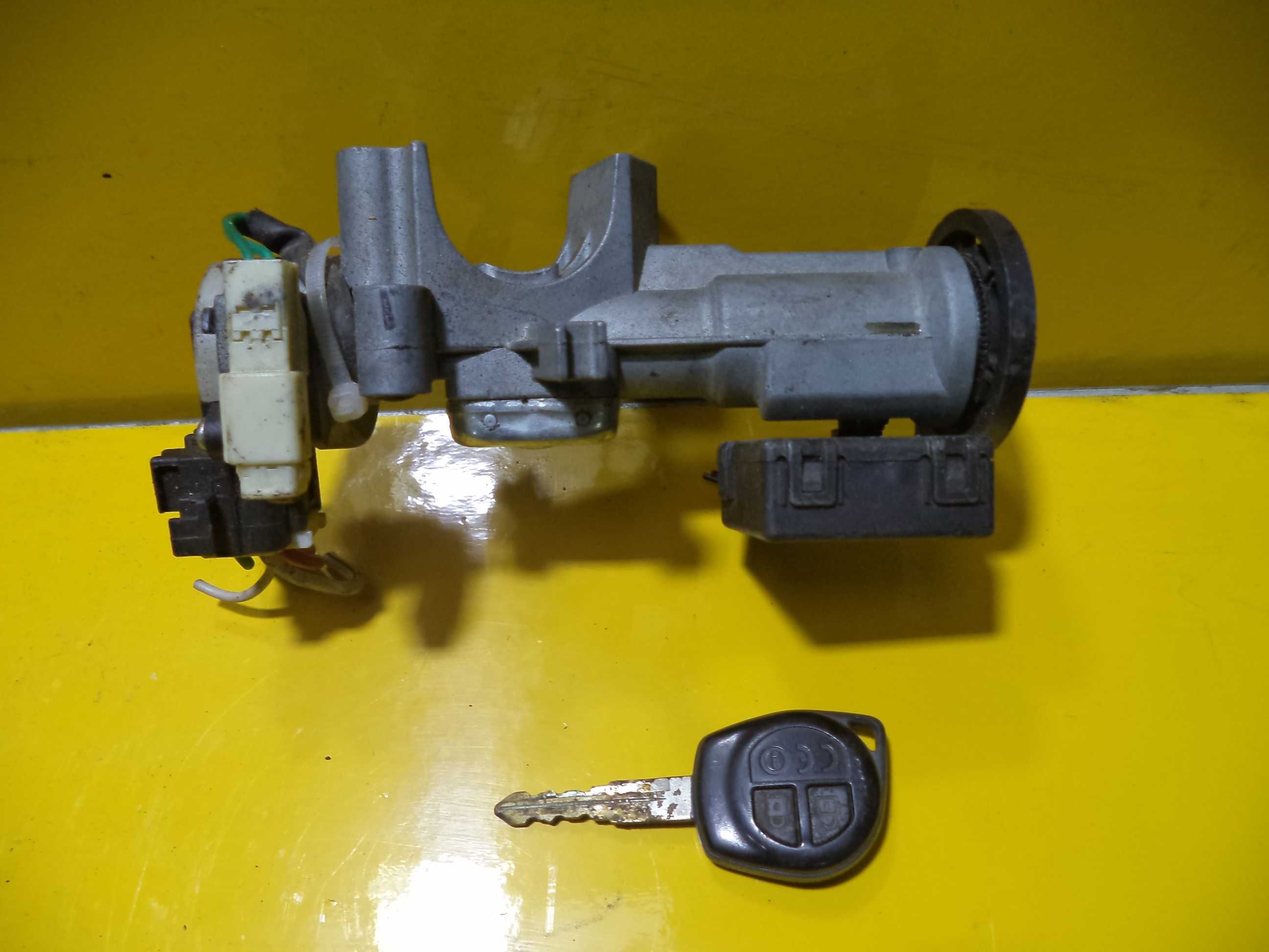 Замок зажигания Suzuki Alto Nissan Pixo