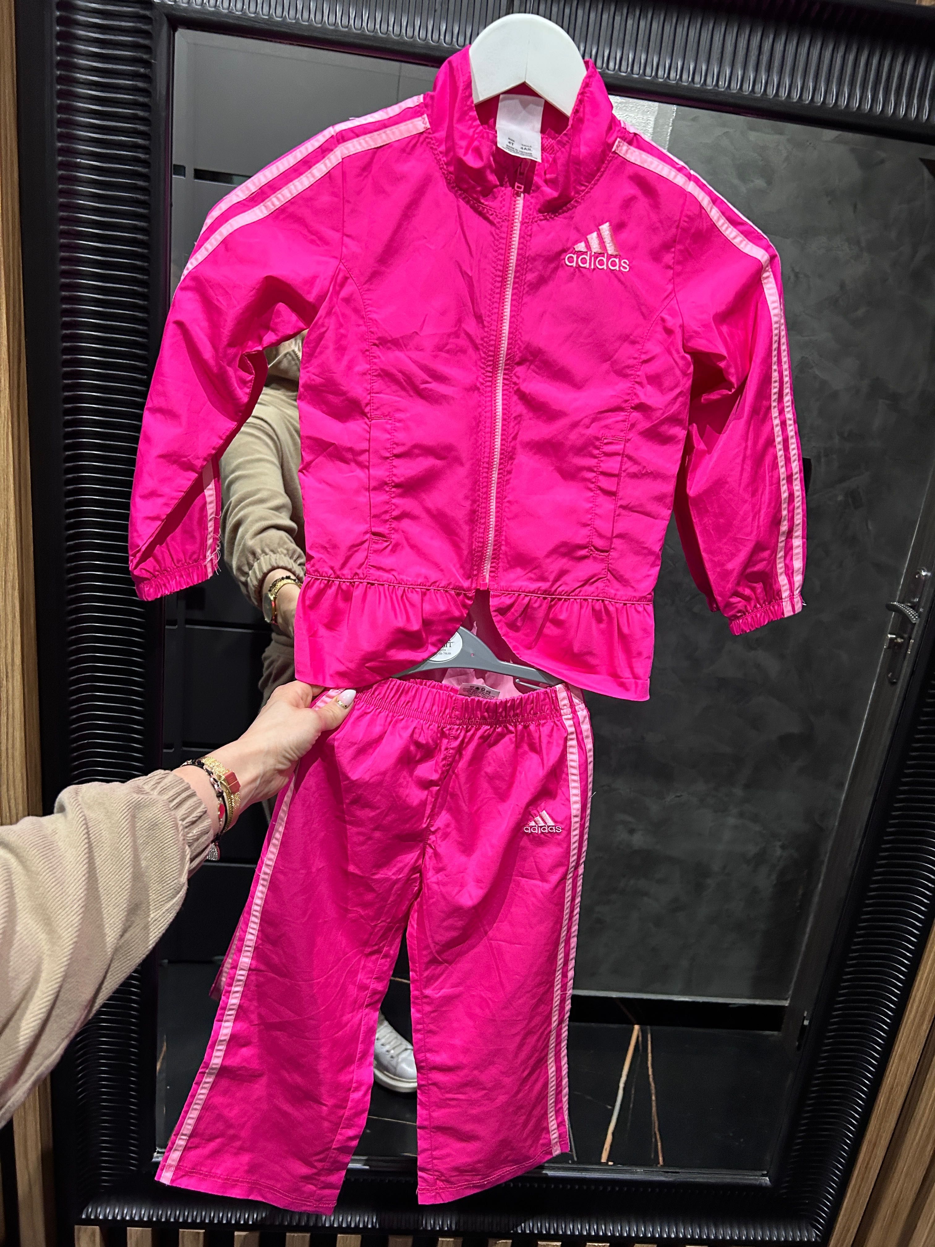 Dres dla dziewczynki adidas 4 lata