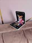 Samsung Galaxy z flip 3
