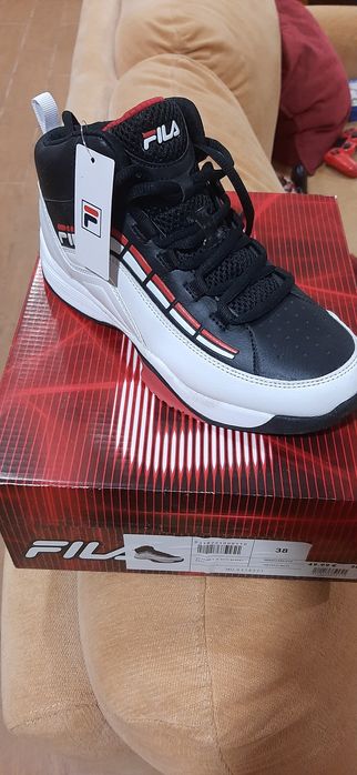 Sapatilha FILA cano subido NOVA