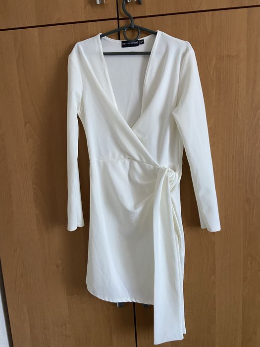 Сукня  prettylittlething для дівчинки підлітка