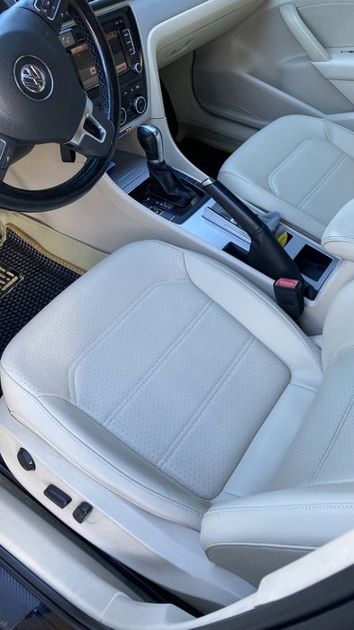 Volkswagen Passat 2012