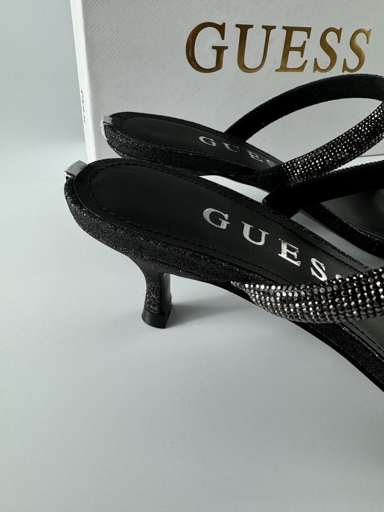 Nowe klapki sandalki Guess 38 na malym obcasie