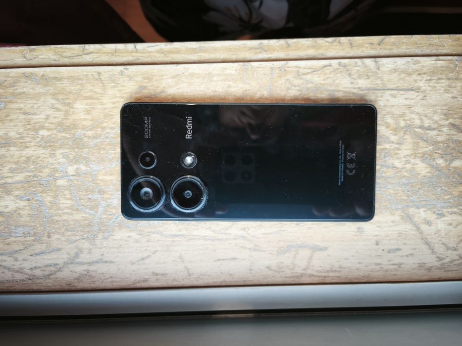 Xiaomi Redmi note 13 pro