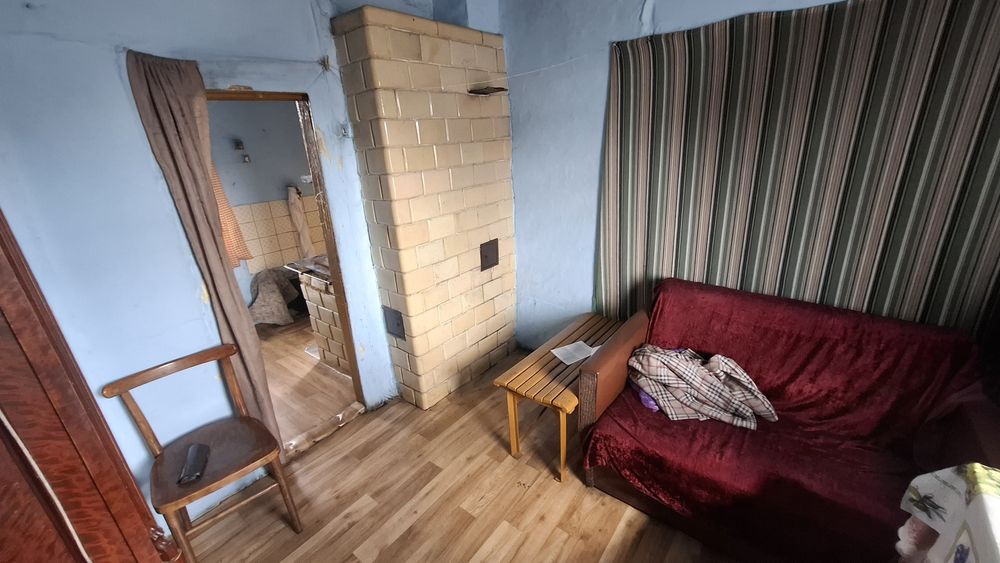 Siedlisko z domem i budynkami gospodarczymi