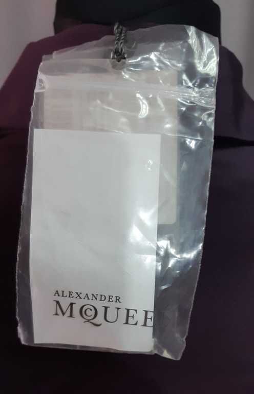 Блуза шелковая Alexander McQueen