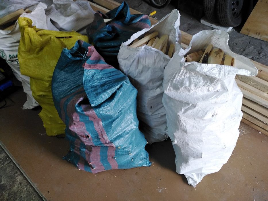 Sprzedam drewno opałowe w workach