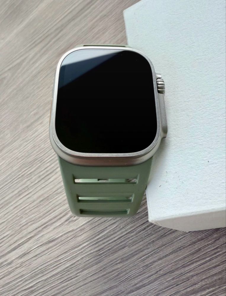 Apple watch ultra 49mm titanium GPS+celular