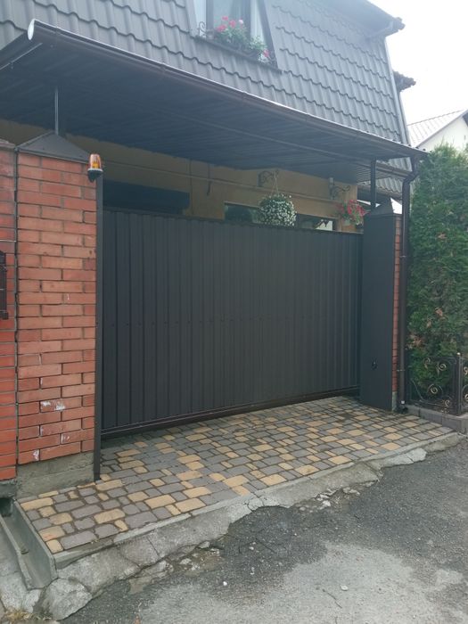 Зварювальні роботи/ворота/відкатні ворота/забори