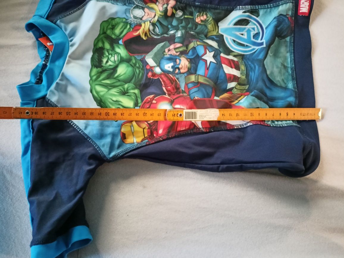Kostium strój kąpielowy bluzka plażowa ochrona UV Marvel Avengers 122