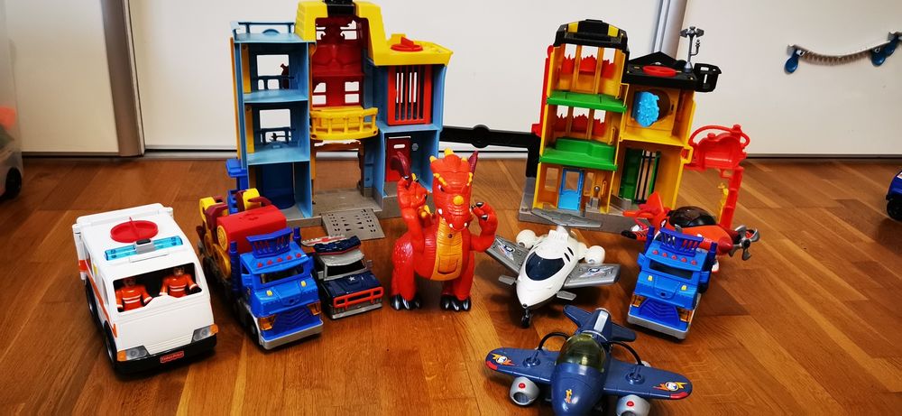Imaginext Fisher price, Centrum Ratunkowe,Baza,smok,samolot,ciezarowka