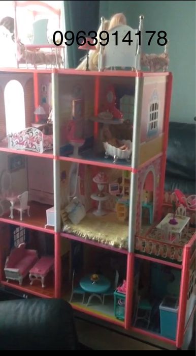 Будинок для ляльок, барбі ,меблі,ляльки