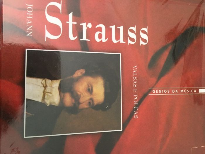 Livros + CDs de Mozart, Strauss e Vivaldi