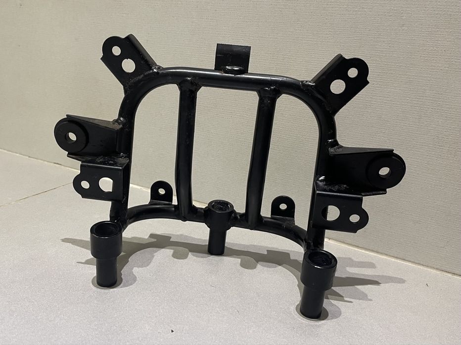 Encosto passageiro original Suzuki Burgman 650 (06)