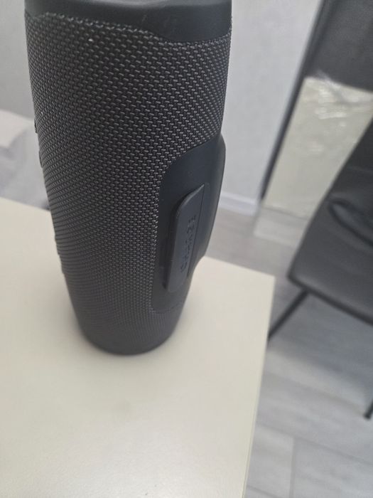 JBL Charge Essential 2