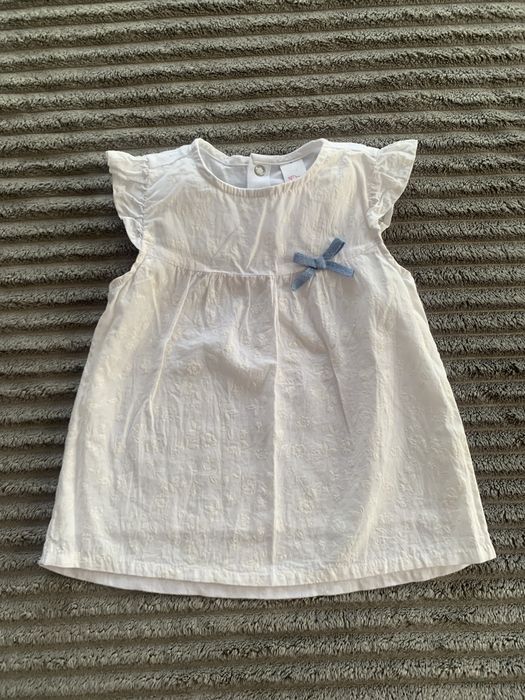 Літній одяг речі на дівчинку плаття і шорти муслінові шапочка 74-80 р