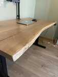 REGULOWANE biurko DĘBOWE 145 x 72-75, live edge grubosc blatu 4 cm