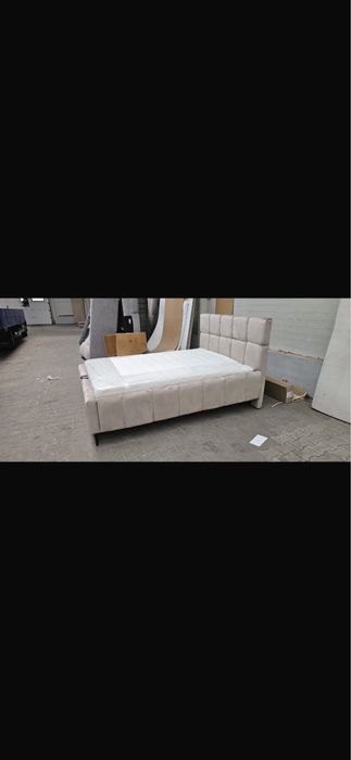 łóżko z materacem nowe