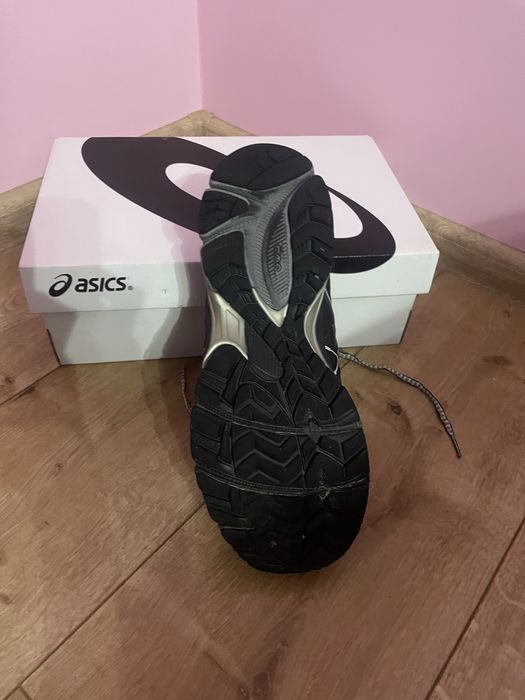 Кросівки asics gore-tex