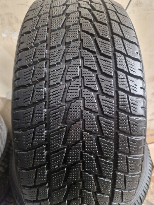 255 55 19 TOYO комплект