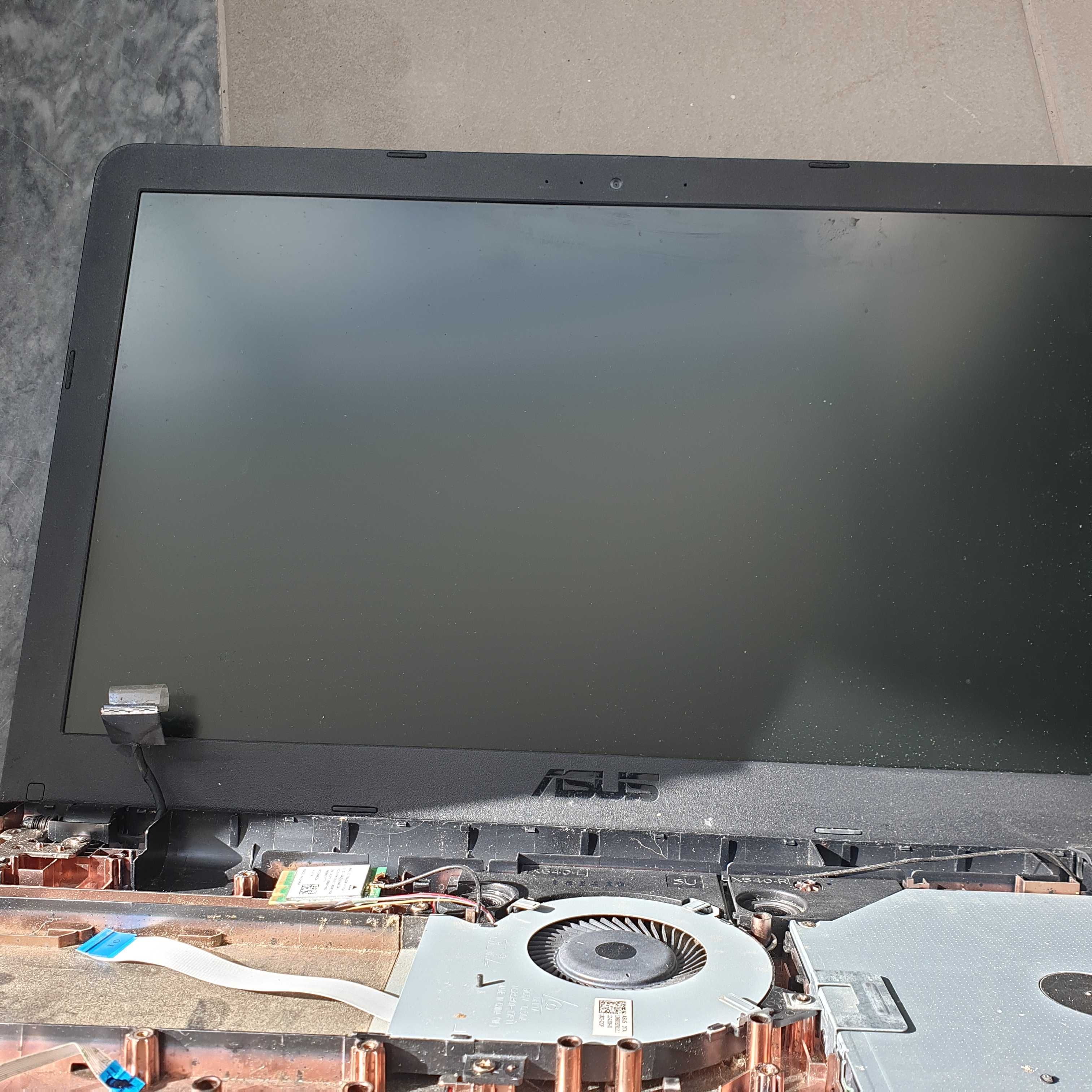 carcaça tras display asus F551/F541 dá p outros mod rest peças sob con