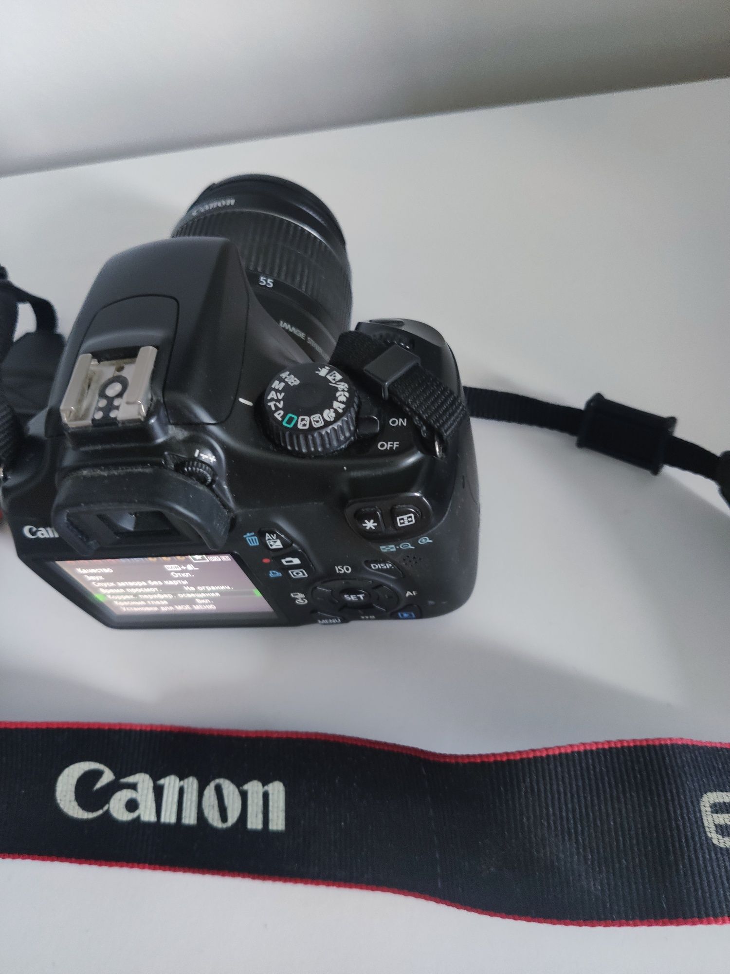Фотоаппарат Canon EOS 1100D