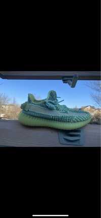 Yeezy yeezreel 38